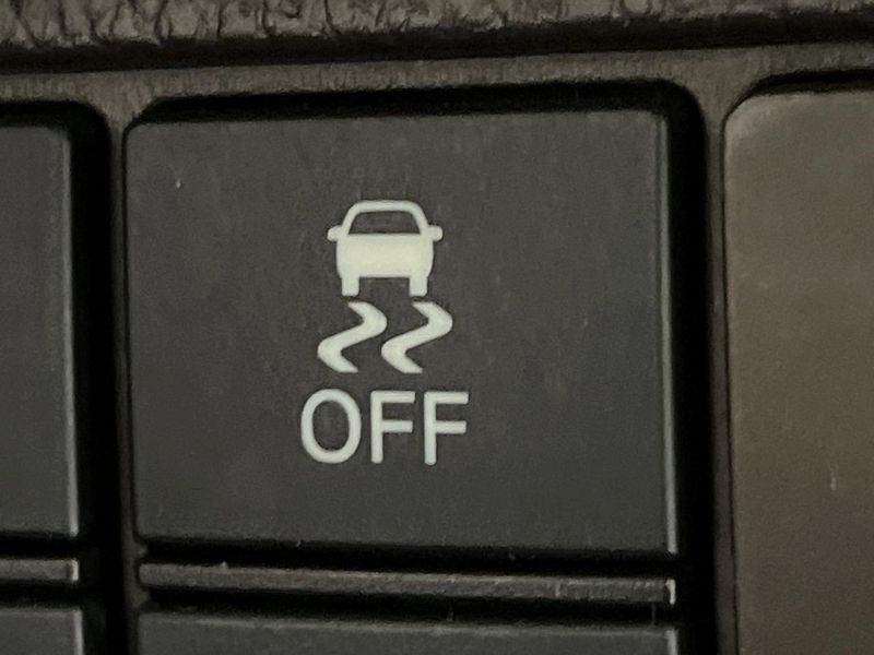 2022 Honda N-BOX 6BA-JF4 (UW-6a681d9c4c206)[9]