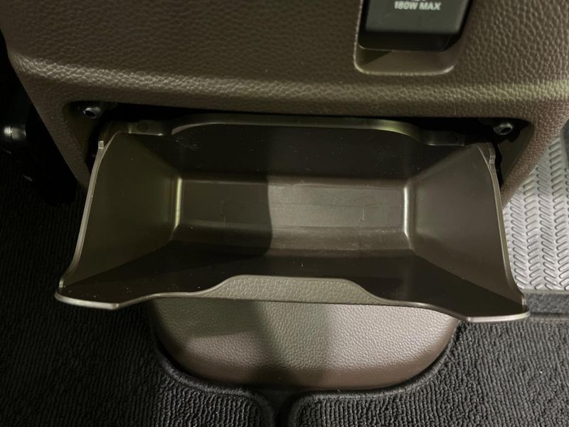 2022 Honda N-BOX 6BA-JF4 (UW-6a681d9c4c206)[16]