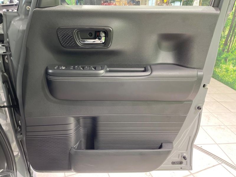 2023 Honda N-BOX CUSTOM 6BA-JF5 (UW-6a681d9e96634)[16]