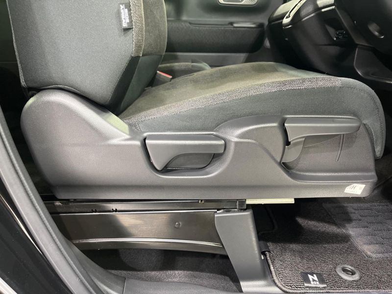 2024 Honda N-BOX CUSTOM 6BA-JF5 (UW-6a681da0ea504)[25]