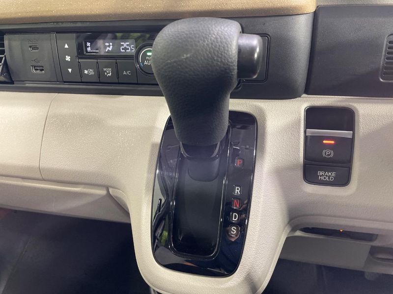 2023 Honda N-BOX 6BA-JF6 (UW-6a681db1c1021)[16]