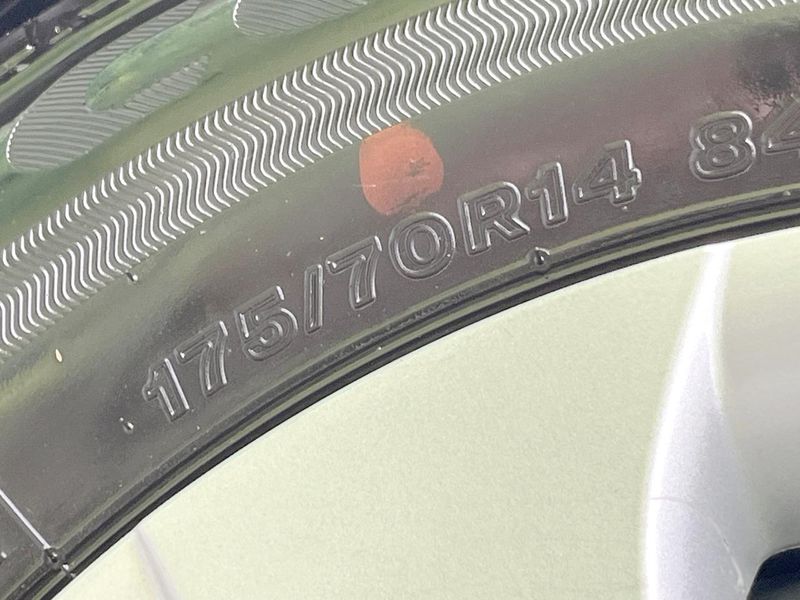 2022 Toyota Yaris 5BA-KSP210 (UW-6a681de892043)[18]