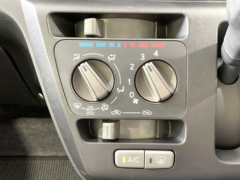 2022 Daihatsu Mira e:S 5BA-LA350S (UW-6a681e050dfdb)[28]