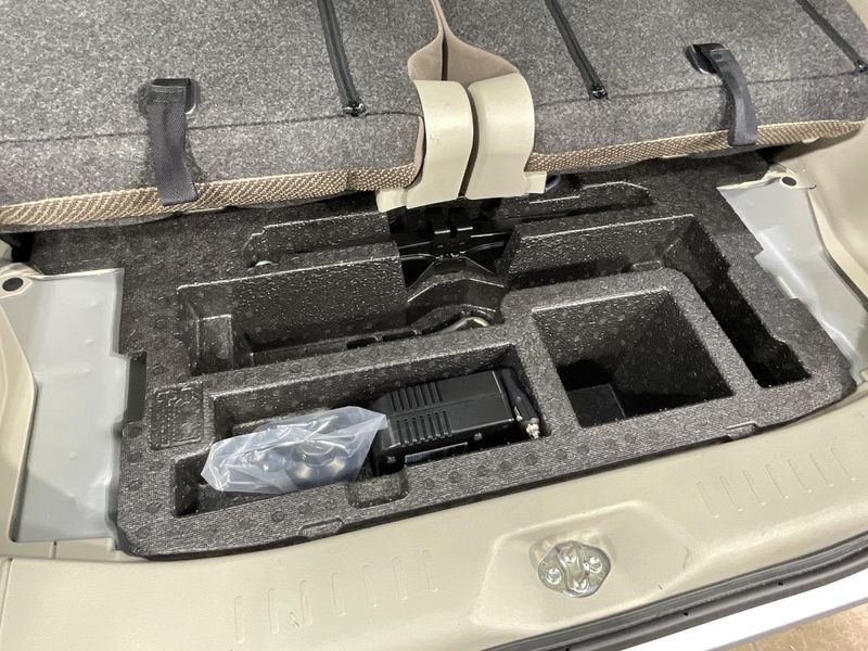 2017 Daihatsu Tanto DBA-LA600S (UW-6a681e10b0f81)[20]