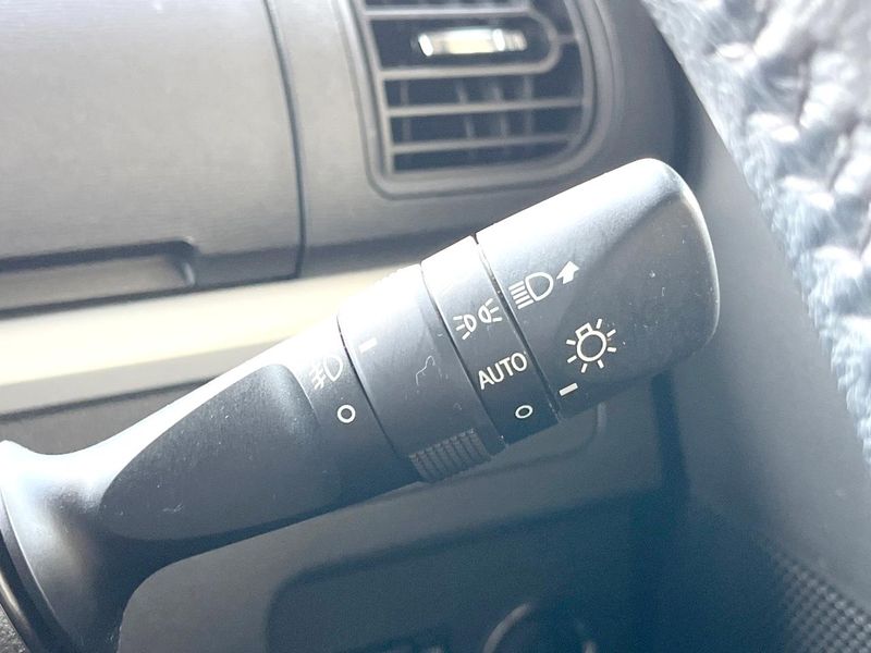 2018 Daihatsu Tanto DBA-LA600S (UW-6a681e12f2ec3)[26]