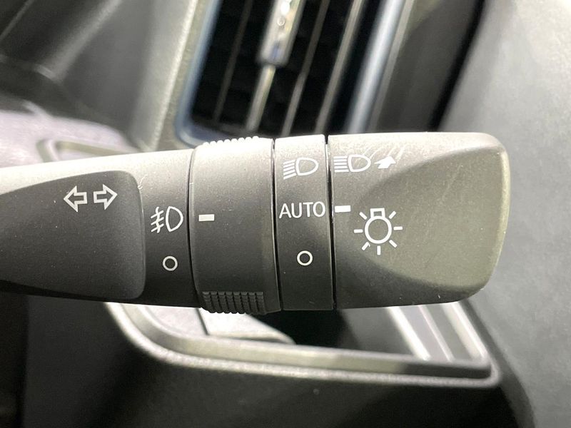 2023 Daihatsu Tanto 5BA-LA650S (UW-6a681e1ccce5c)[26]