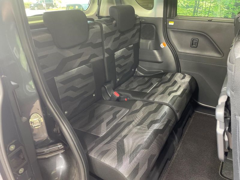 2023 Daihatsu Tanto 5BA-LA650S (UW-6a681e1e275af)[10]