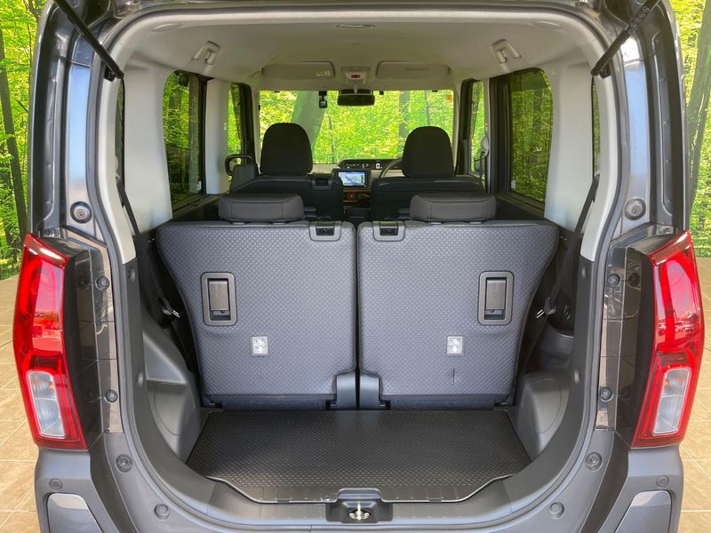 2023 Daihatsu Tanto 5BA-LA650S (UW-6a681e1e275af)[8]