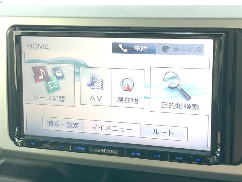 2016 Daihatsu Wake DBA-LA700S (UW-6a681e250837d)[8]