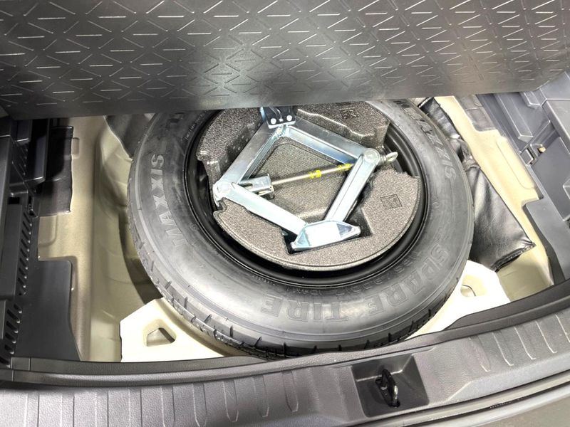 2021 Toyota RAV4 6BA-MXAA54 (UW-6a681ec7f105b)[28]