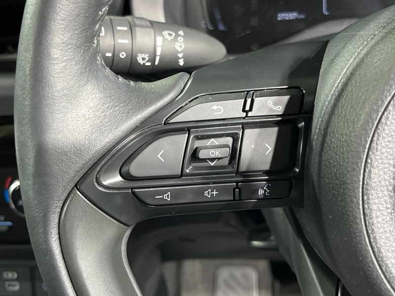 2024 Toyota Yaris Cross 6AA-MXPJ10 (UW-6a681edfb098b)[9]