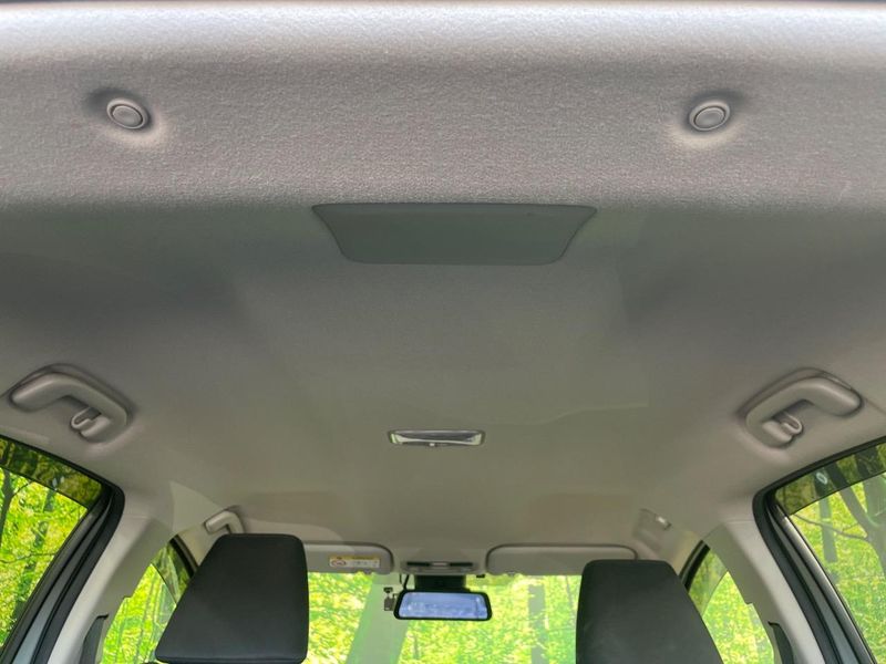 2022 Toyota Aqua 6AA-MXPK11 (UW-6a681ee3bb70d)[5]