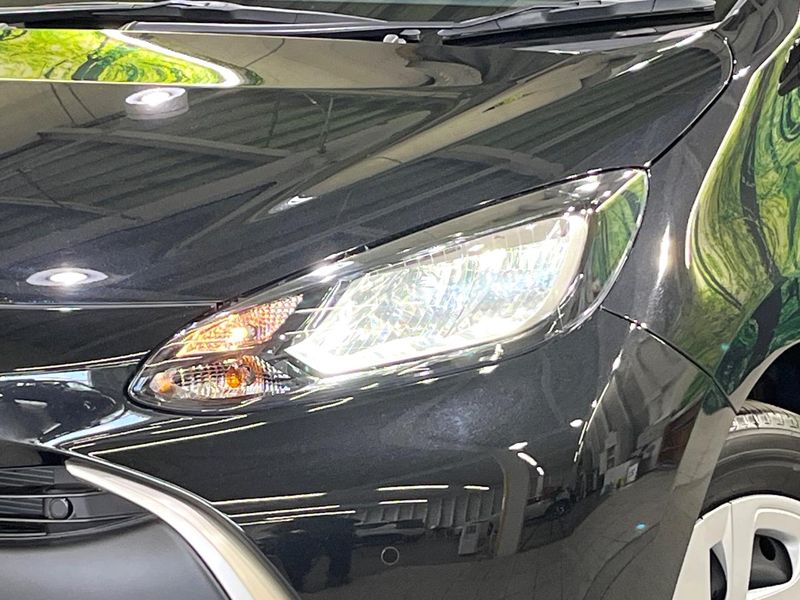 2025 Toyota Aqua 6AA-MXPK16 (UW-6a681ee8d16fa)[20]