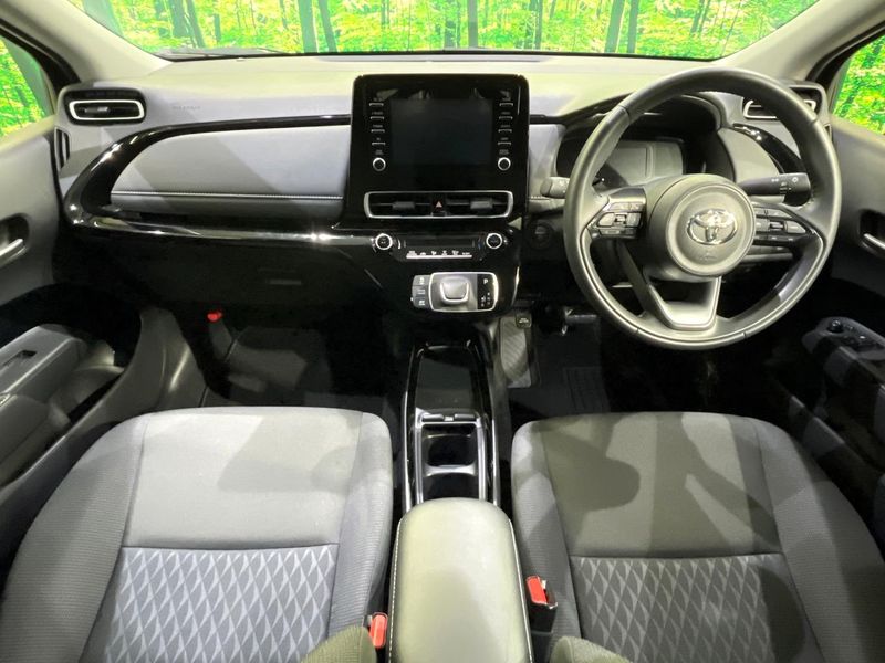 2025 Toyota Aqua 6AA-MXPK16 (UW-6a681ee8d16fa)[15]