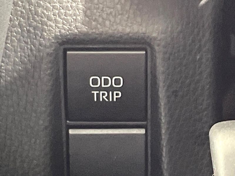 2024 Toyota Harrier 6BA-MXUA80 (UW-6a681efc50eeb)[18]