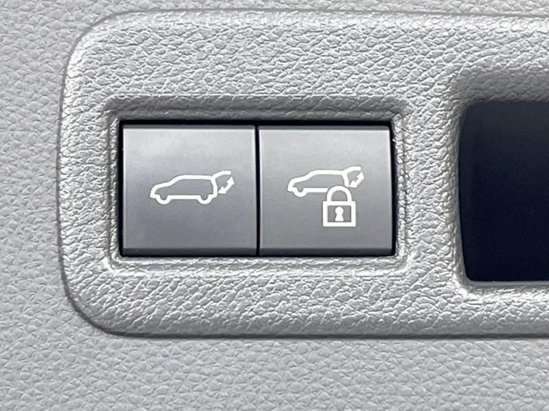 2024 Toyota Harrier 6BA-MXUA80 (UW-6a681efd32940)[10]