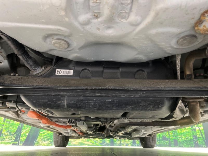 2015 Toyota Aqua DAA-NHP10 (UW-6a681f1b7b881)[16]