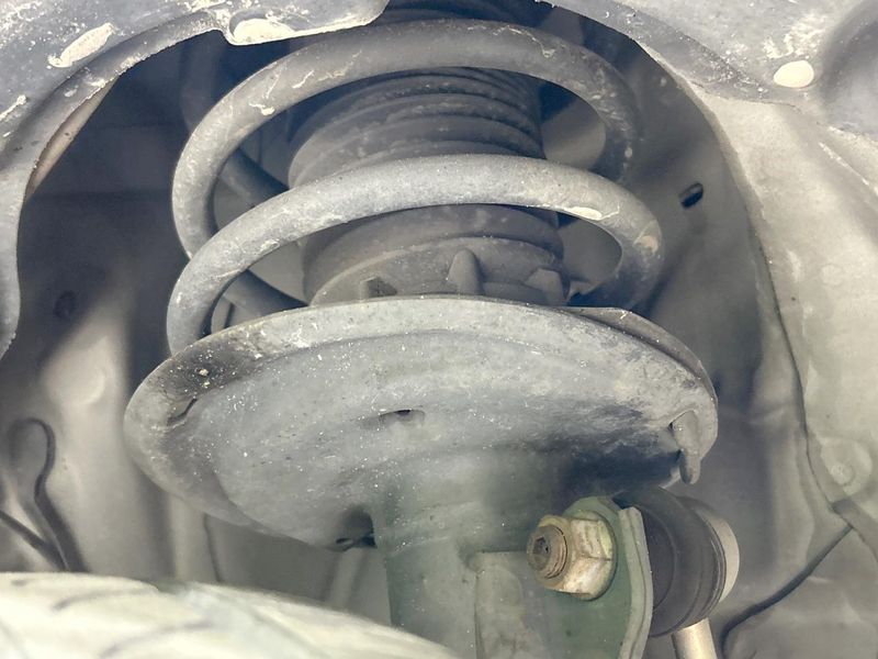 2018 Toyota Aqua DAA-NHP10 (UW-6a681f24ef70c)[14]