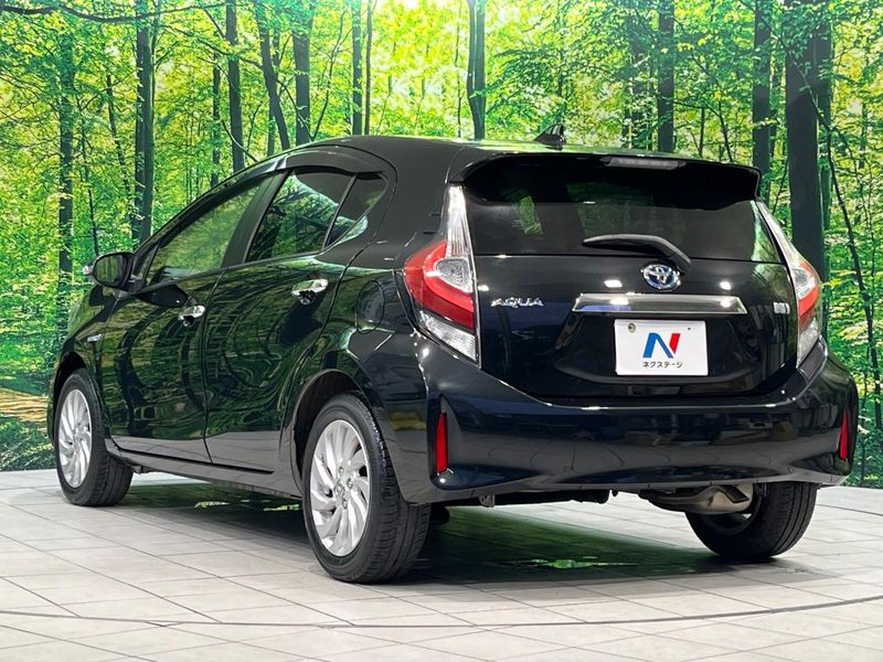 2018 Toyota Aqua DAA-NHP10 (UW-6a681f256ff73)[8]
