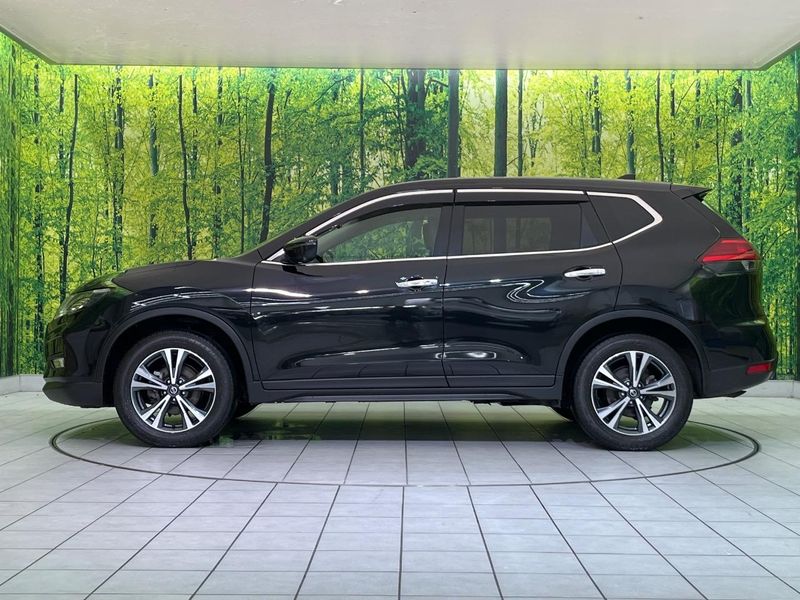 2019 Nissan X-Trail DBA-NT32 (UW-6a681f39e52ae)[11]