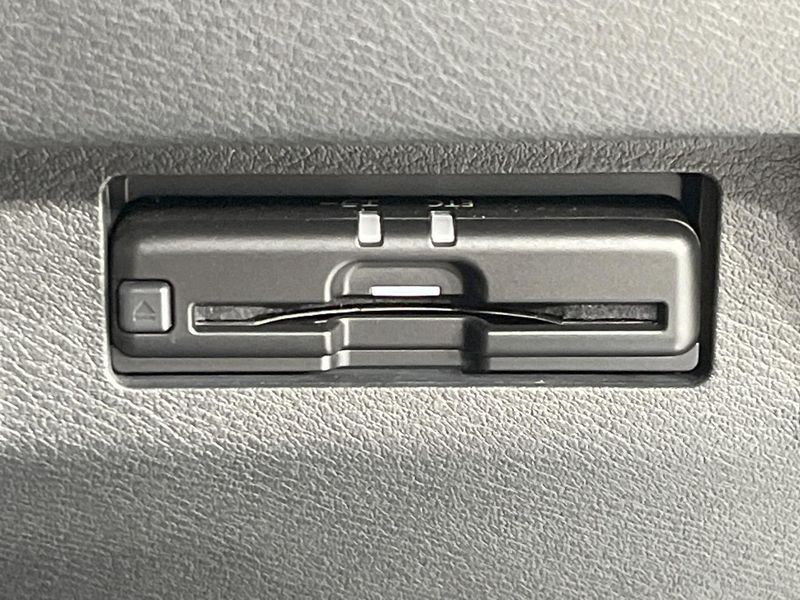 2020 Nissan Kicks 6AA-P15 (UW-6a681f3d0a516)[14]