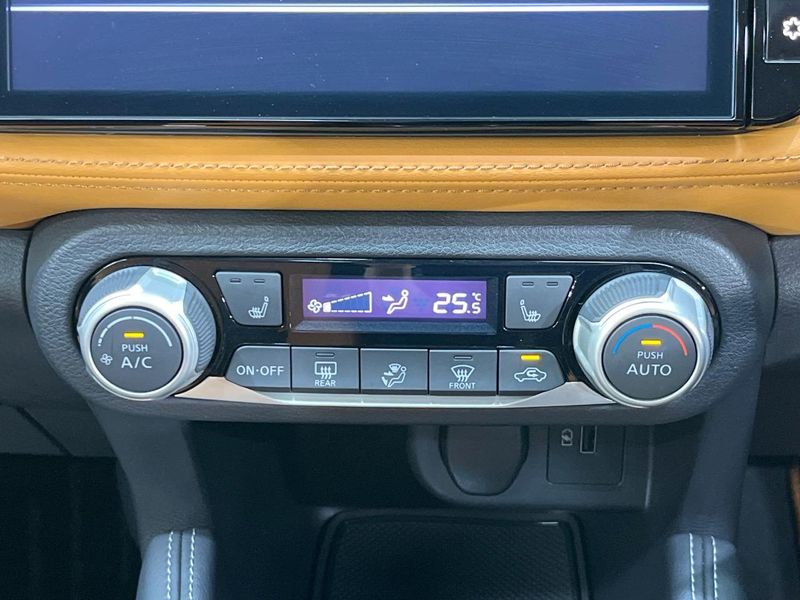 2020 Nissan Kicks 6AA-P15 (UW-6a681f3d0a516)[24]