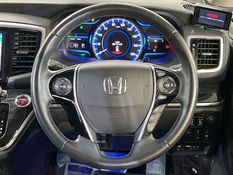2016 Honda Odyssey Hybrid DAA-RC4 (UW-6a681f42eeb0c)[29]