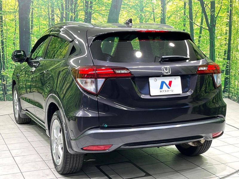 2013 Honda Vezel DAA-RU3 (UW-6a681f5062a5b)[9]