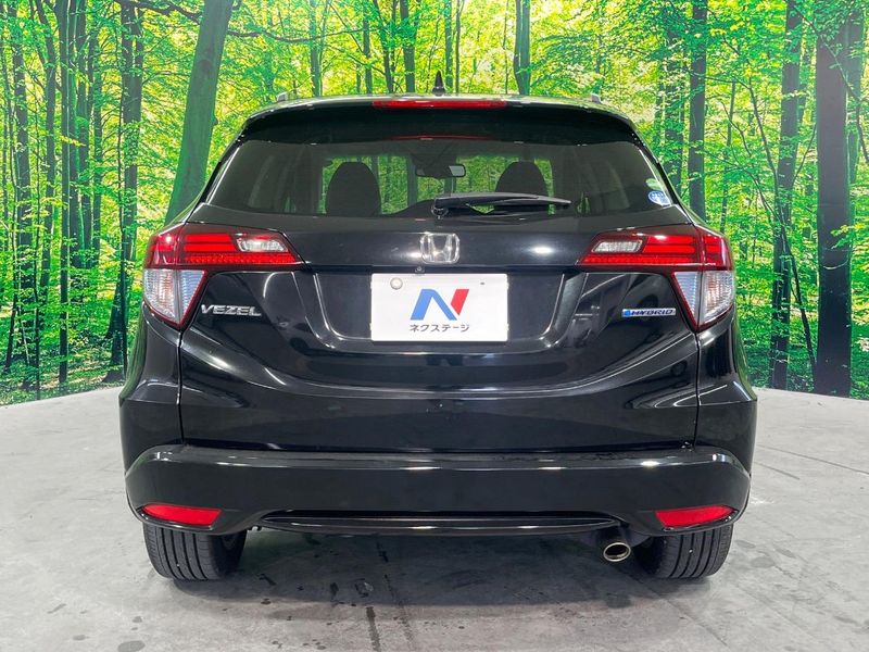 2016 Honda Vezel DAA-RU3 (UW-6a681f52e8e41)[5]