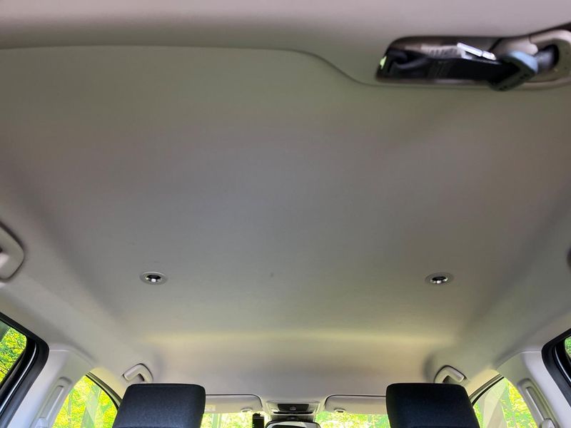 2023 Honda Vezel 6AA-RV5 (UW-6a681f5d9637c)[27]