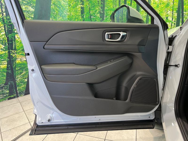 2023 Honda Vezel 6AA-RV5 (UW-6a681f5d9637c)[20]