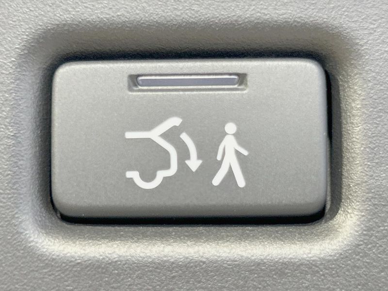2025 Honda ZR-V 6AA-RZ4 (UW-6a681f69f23f0)[18]
