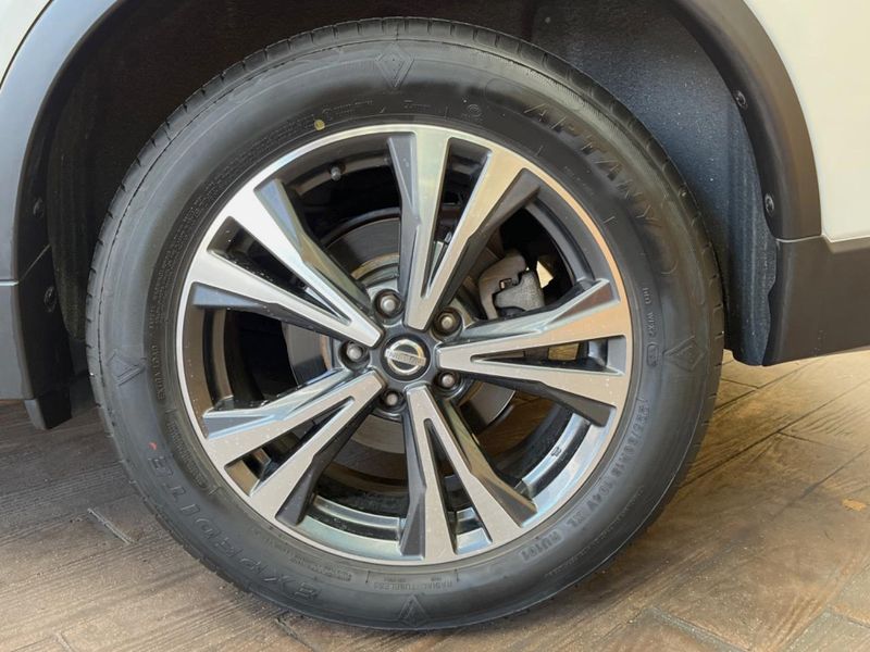 2018 Nissan X-Trail DBA-T32 (UW-6a681f81ed0d1)[10]