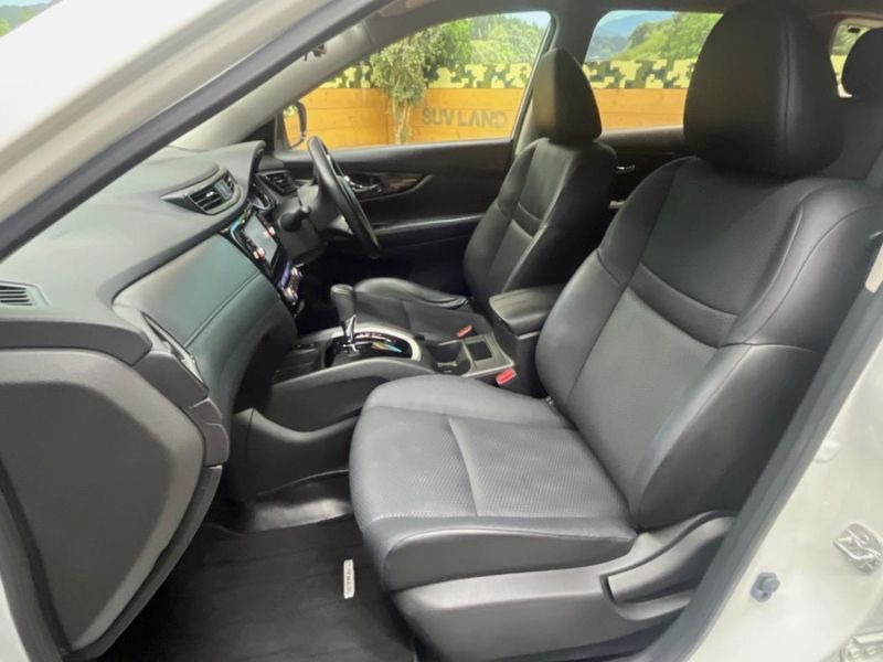 2019 Nissan X-Trail DBA-T32 (UW-6a681f83cf543)[15]