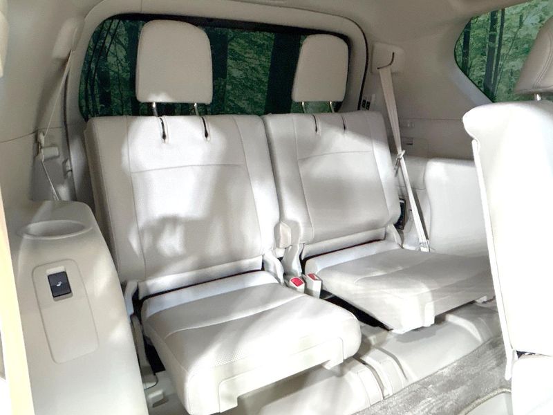 2022 Toyota Land Cruiser Prado 3BA-TRJ150W (UW-6a681f89aa3c1)[13]