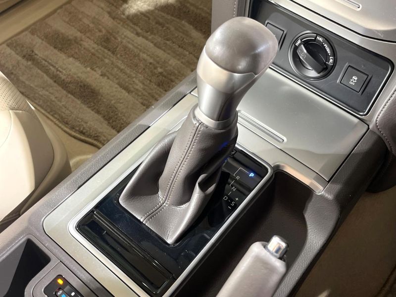 2022 Toyota Land Cruiser Prado 3BA-TRJ150W (UW-6a681f8b22520)[22]