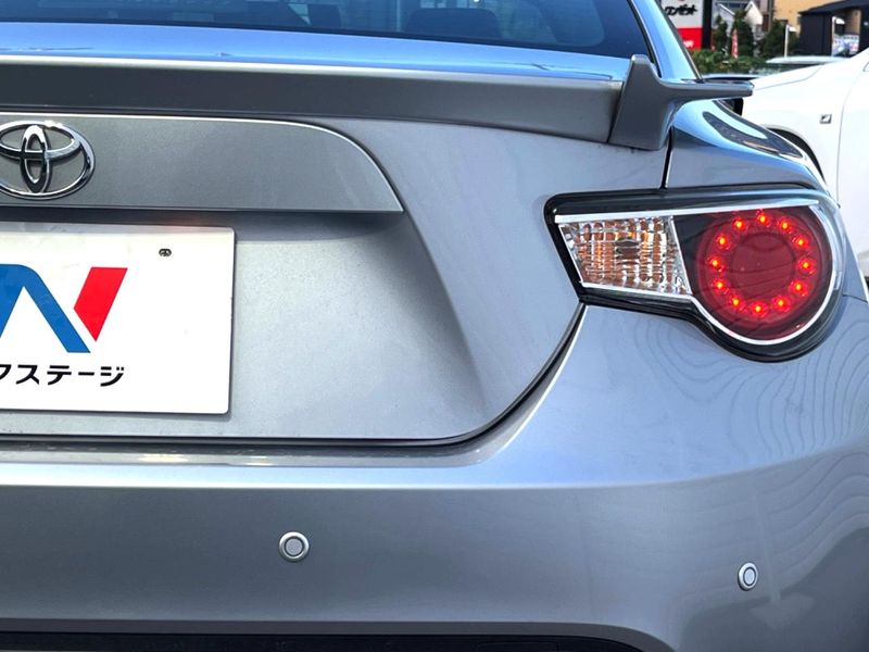 2014 Toyota 86 DBA-ZN6 (UW-6a681fd5ac831)[24]