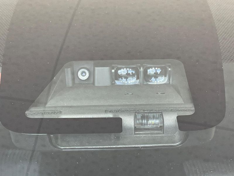 2019 Toyota Voxy DBA-ZRR80W (UW-6a681fe51a095)[13]