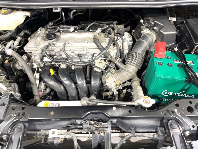 2018 Toyota Voxy DBA-ZRR85W (UW-6a681feb8c0ac)[4]