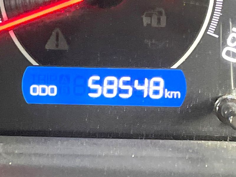 2018 Toyota Voxy DBA-ZRR85W (UW-6a681feb8c0ac)[2]