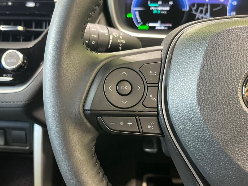 2024 Toyota Corolla Cross 6AA-ZVG13 (UW-6a681ff4e5c2f)[14]