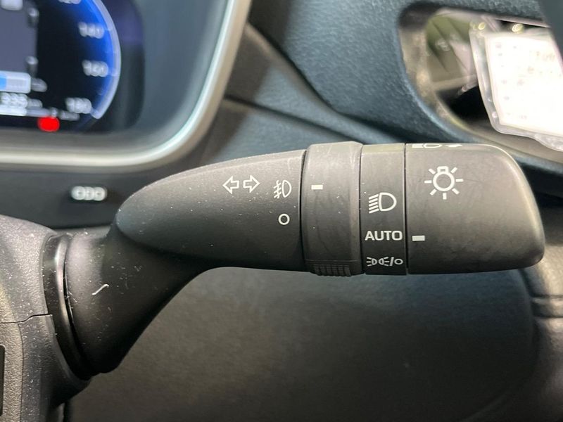 2024 Toyota Corolla Cross 6AA-ZVG13 (UW-6a681ff4e5c2f)[17]