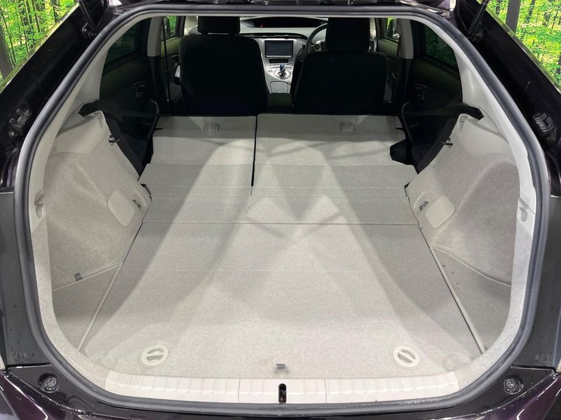 2015 Toyota Prius DAA-ZVW30 (UW-6a681fffc7780)[10]