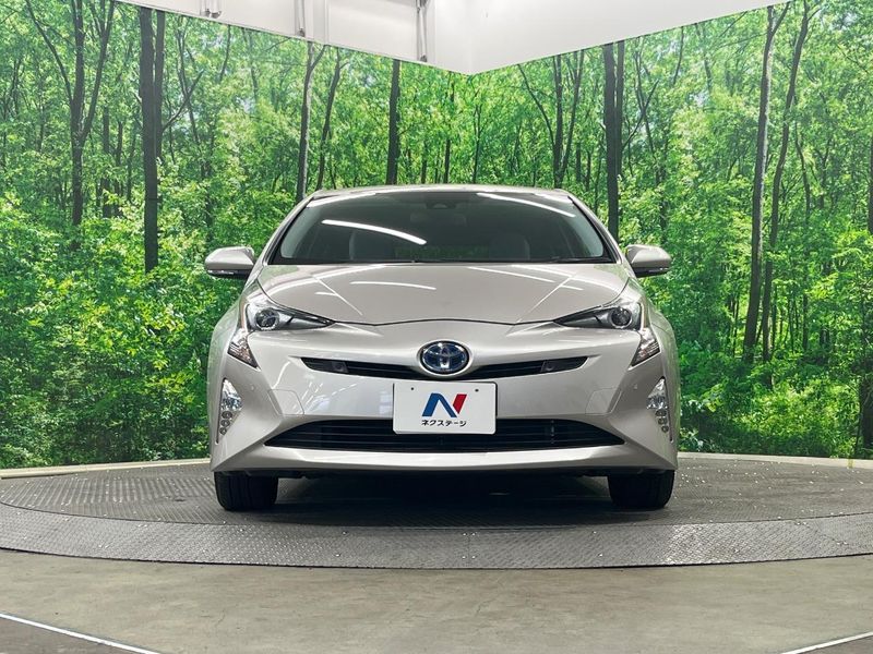 2016 Toyota Prius DAA-ZVW55 (UW-6a682010a9f07)[22]