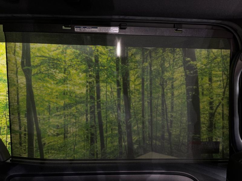 2019 Toyota Voxy DAA-ZWR80W (UW-6a68201b28ca1)[23]