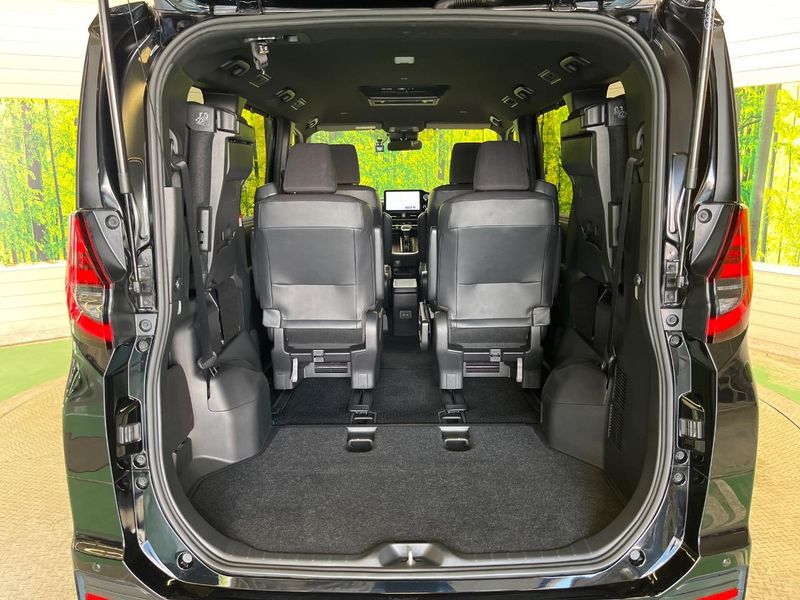 2023 Toyota Noah 6AA-ZWR90W (UW-6a6820205ed83)[23]