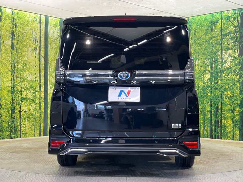 2023 Toyota Voxy 6AA-ZWR90W (UW-6a682021425e3)[19]