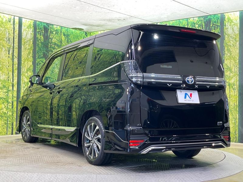 2023 Toyota Voxy 6AA-ZWR90W (UW-6a682021425e3)[20]