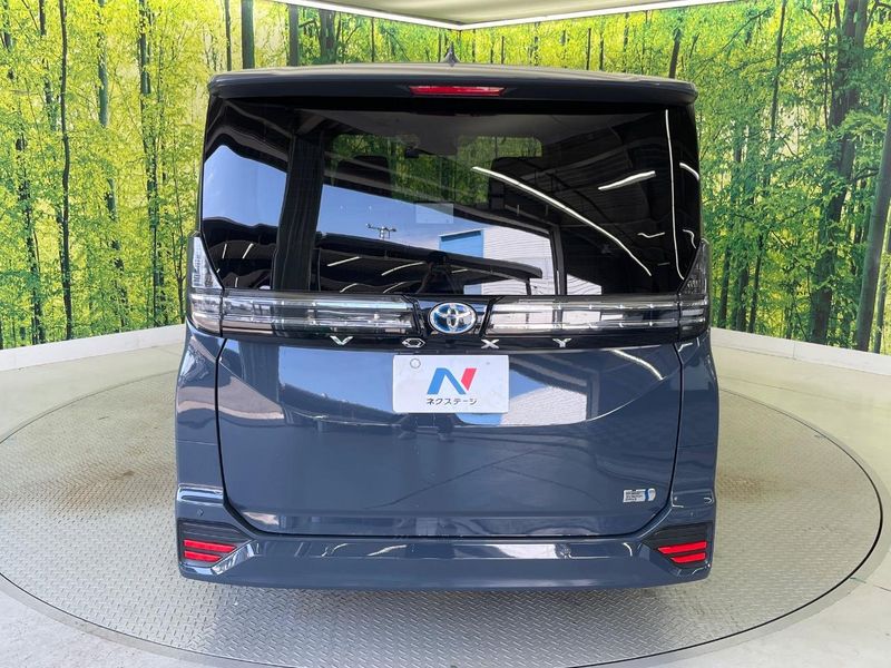 2025 Toyota Voxy 6AA-ZWR90W (UW-6a682029448b3)[19]