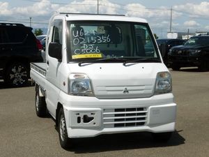2000 Mitsubishi Minicab Truck GD-U62T